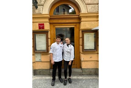 Vítězný tým se s restaurací domluvil na pokračování odborné praxe