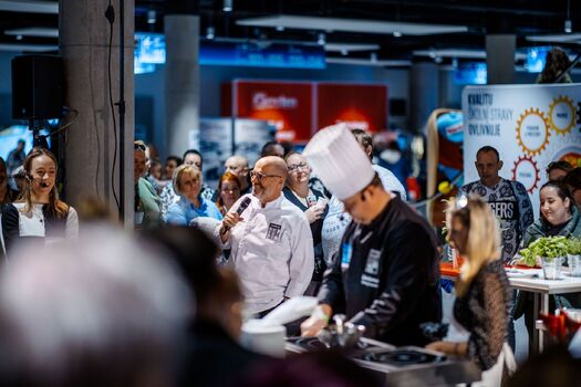 VEŘEJNÉ STRAVOVÁNÍ